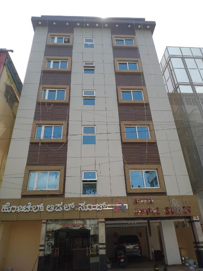 Hotel Apple Suites Bangalore Esterno foto
