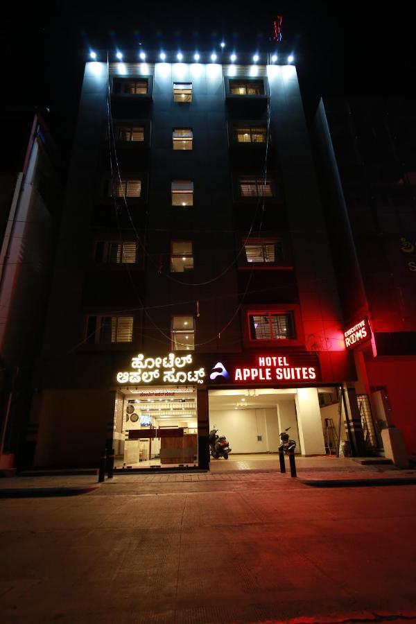 Hotel Apple Suites Bangalore Esterno foto