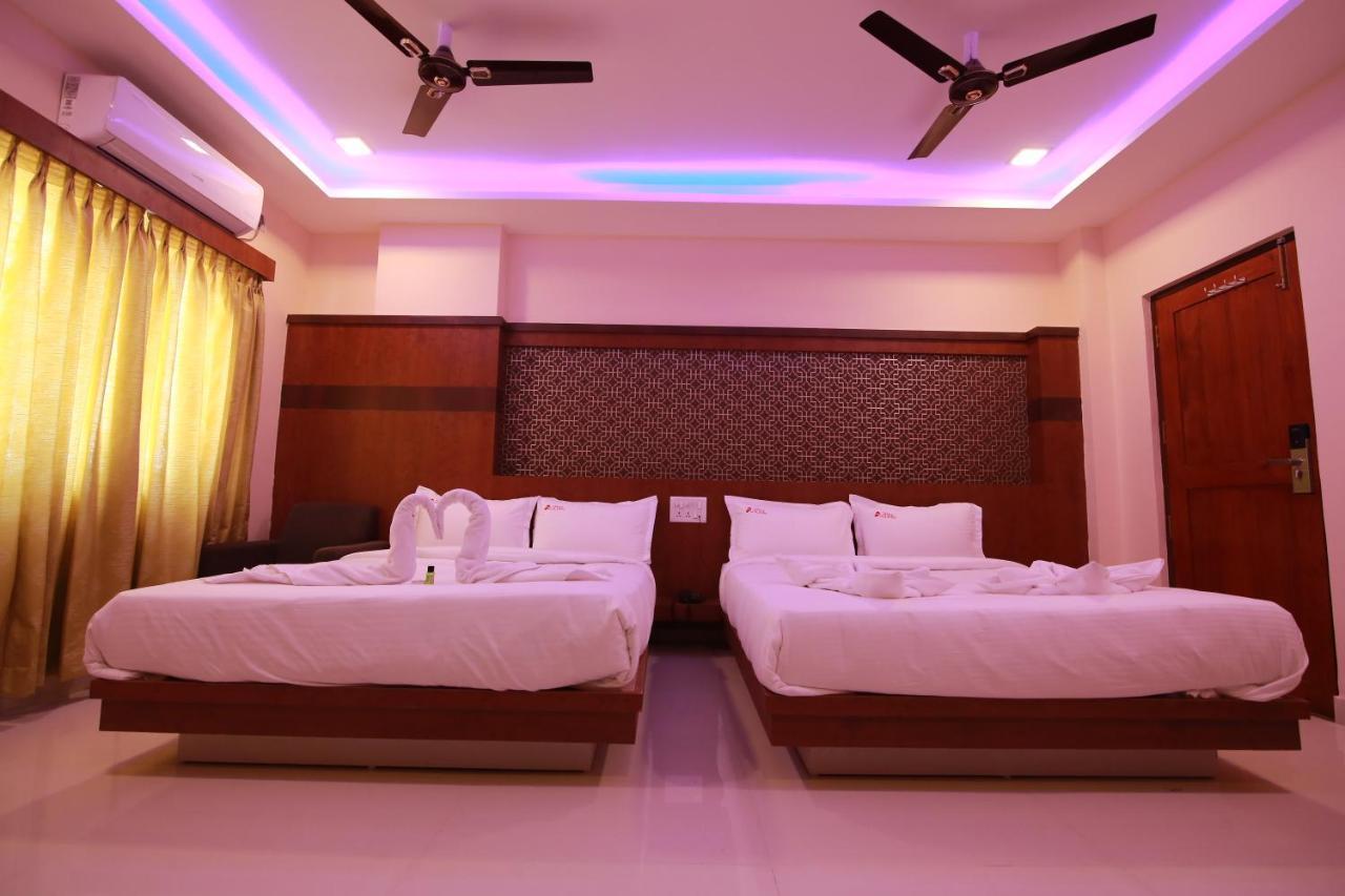Hotel Apple Suites Bangalore Esterno foto