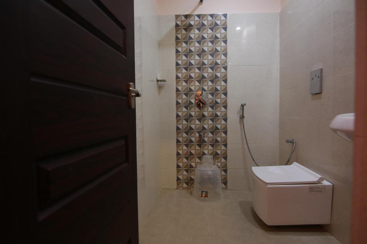Hotel Apple Suites Bangalore Esterno foto